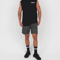 MENS ESSENTIAL SHORT CHARCOAL